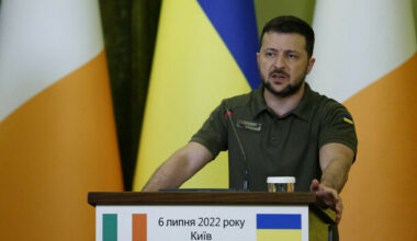 Why is Ukrainian President Volodymyr Zelenskyy visiting Ireland tomorrow?