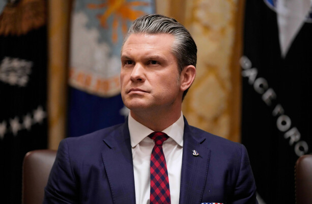 Pete Hegseth cites ‘fog of war’ in defending follow-up strike on alleged drug boat - The Journal