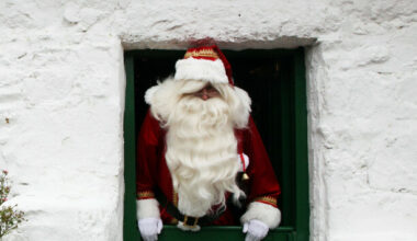 Santa asks children to get their letters in soon so he can reply to as many as possible - The Journal
