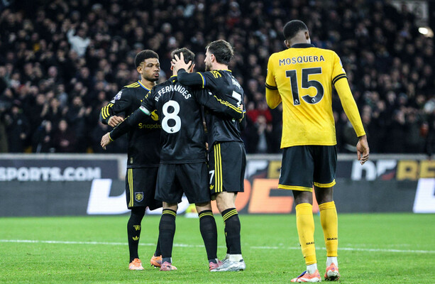 Man United back on track after Fernandes inspires Wolves rout · The 42