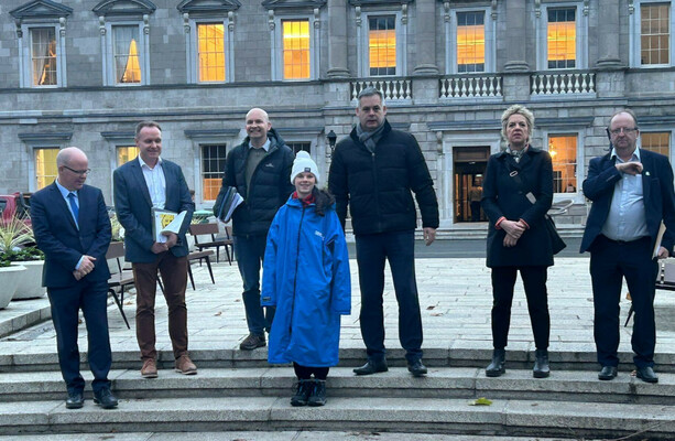 Teenage disability rights advocate begins 50-hour sleep-out protest during Storm Bram - The Journal