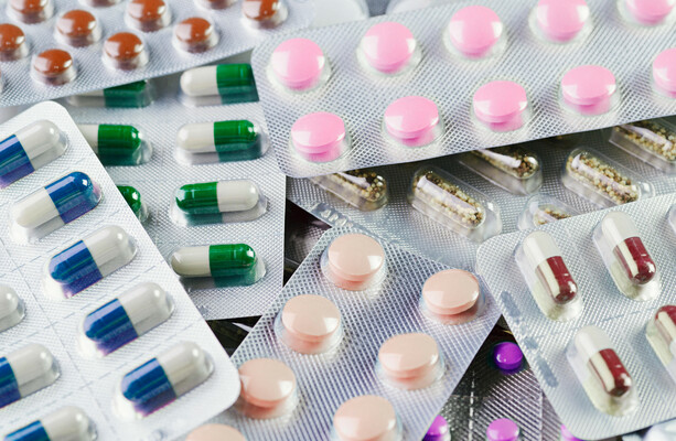 Taoiseach indicates government will discuss potential charges for blister packs with HSE - The Journal