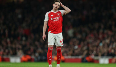 Two own goals save Arsenal's blushes against Wolves · The 42