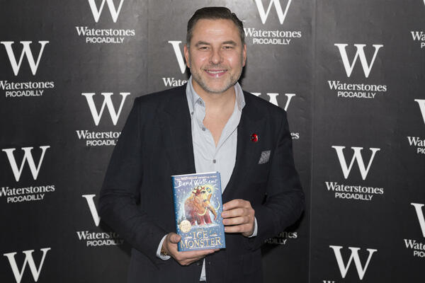David Walliams dropped by publisher HarperCollins following investigation into misconduct - The Journal