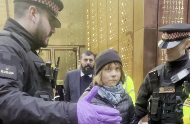 Greta Thunberg arrested at London protest supporting Palestine Action hunger strikers - The Journal