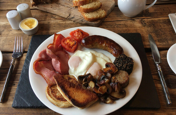 Passengers ate a fry-up every 50 seconds in Dublin Airport this year