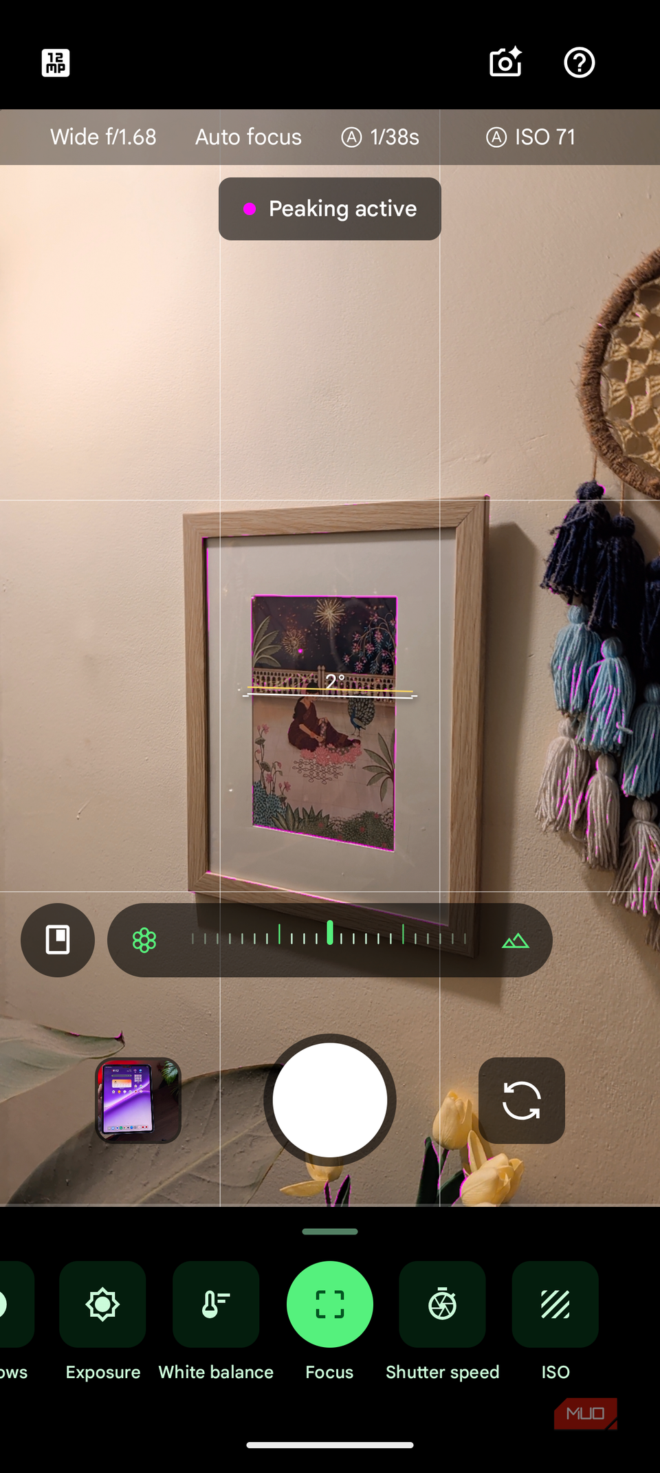 Active Peak lines visible on the Google Pixel 10 Pro screenshot