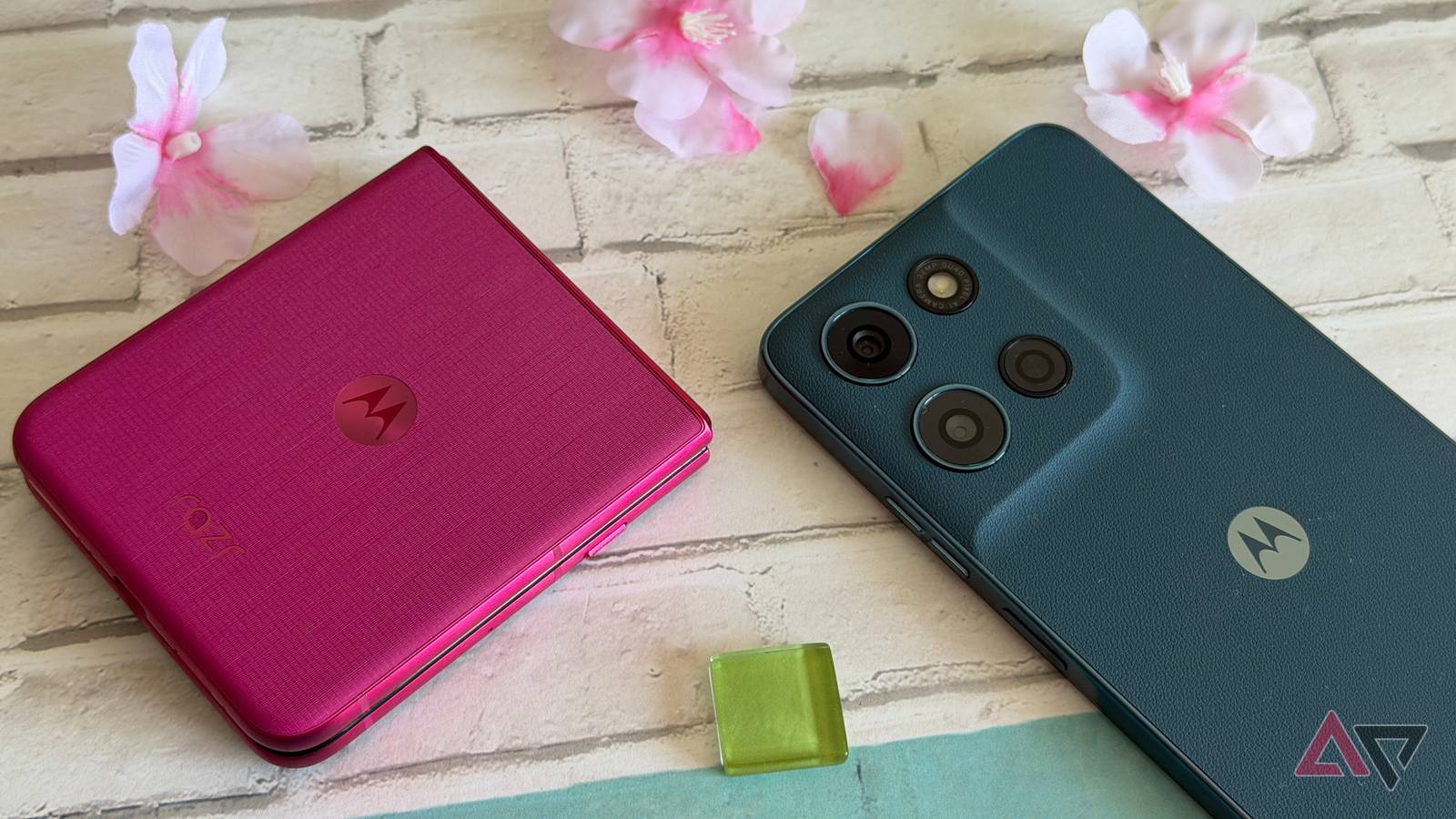Motorola can't out-Samsung Samsung — but it doesn't have to