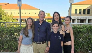 ‘It is a much deeper problem’: Irish families in Australia on the under-16s social media ban