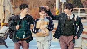 Family comes first in these holiday-bingeable K-dramas