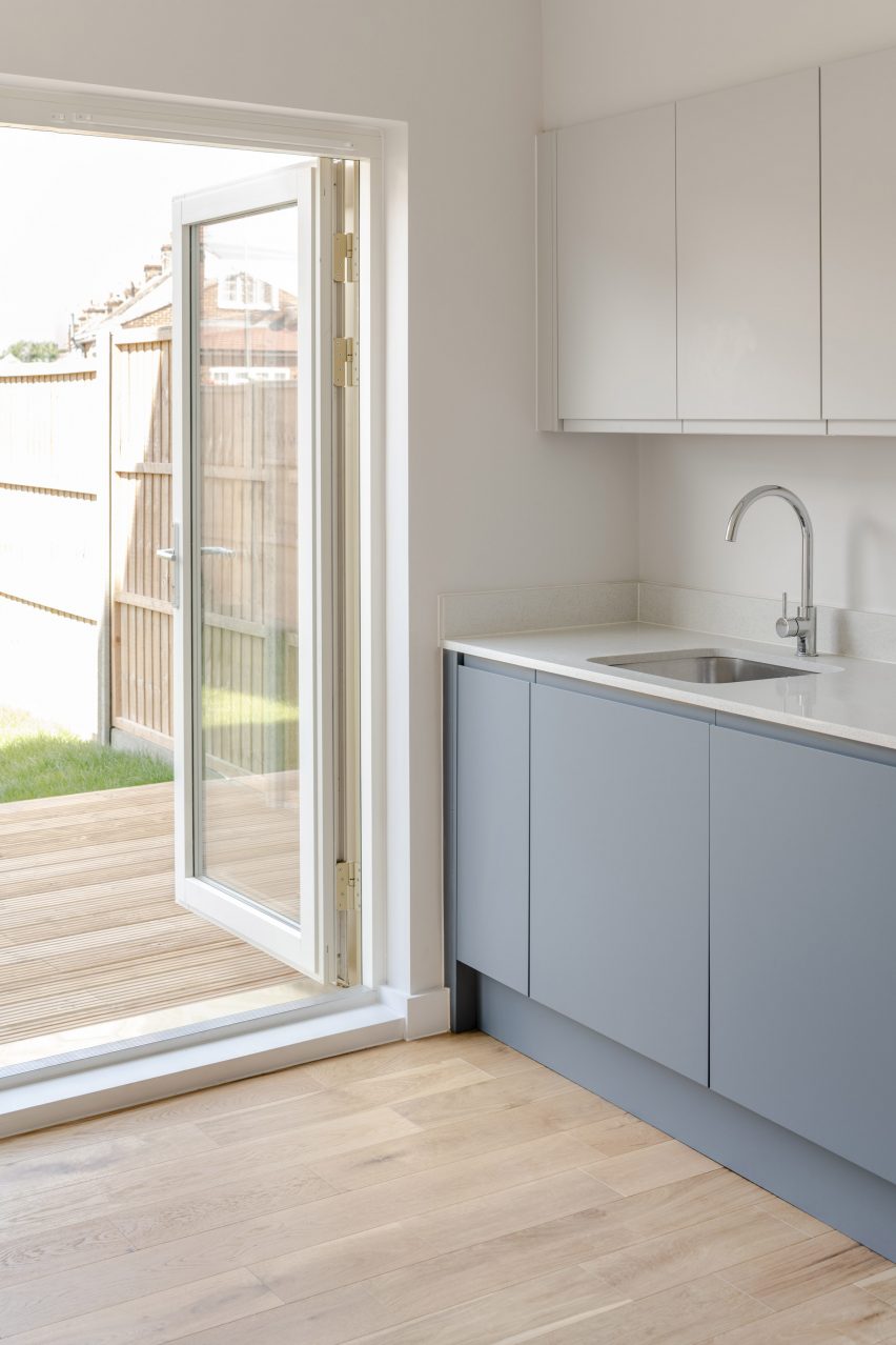 Kitchen interior at Goldsmith Mews by Office S&M