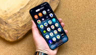 The OnePlus 15 Can Ease Your Phone Power Anxiety With Two-Day Battery Life and Lightspeed Charging