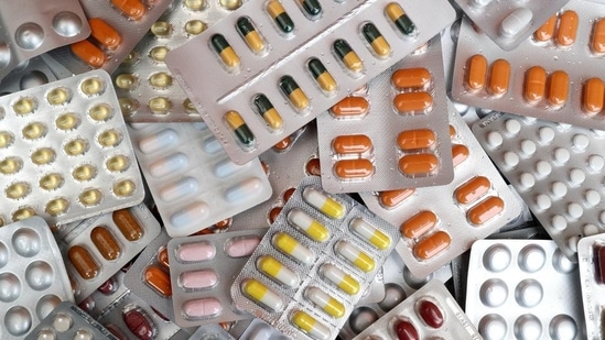 Medical experts echoed PM Modi's concerns, warning of growing resistance and the dangers of self-medication.(Representative image)