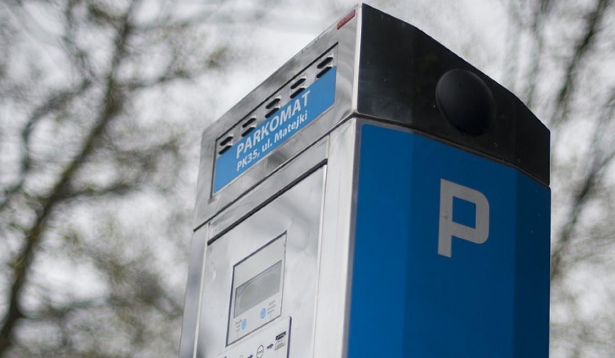 Hundreds pay over and above street parking fees for illegally parking in Limerick City