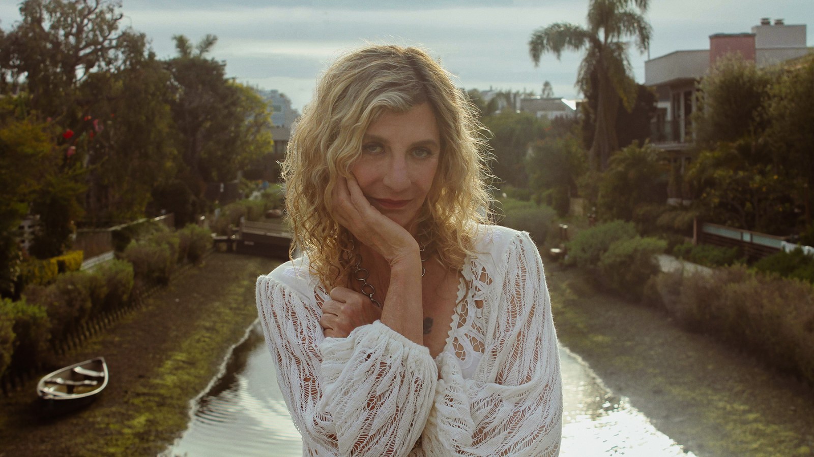 Kesha's Mother Pebe Sebert Releases Self-Titled Lost Album