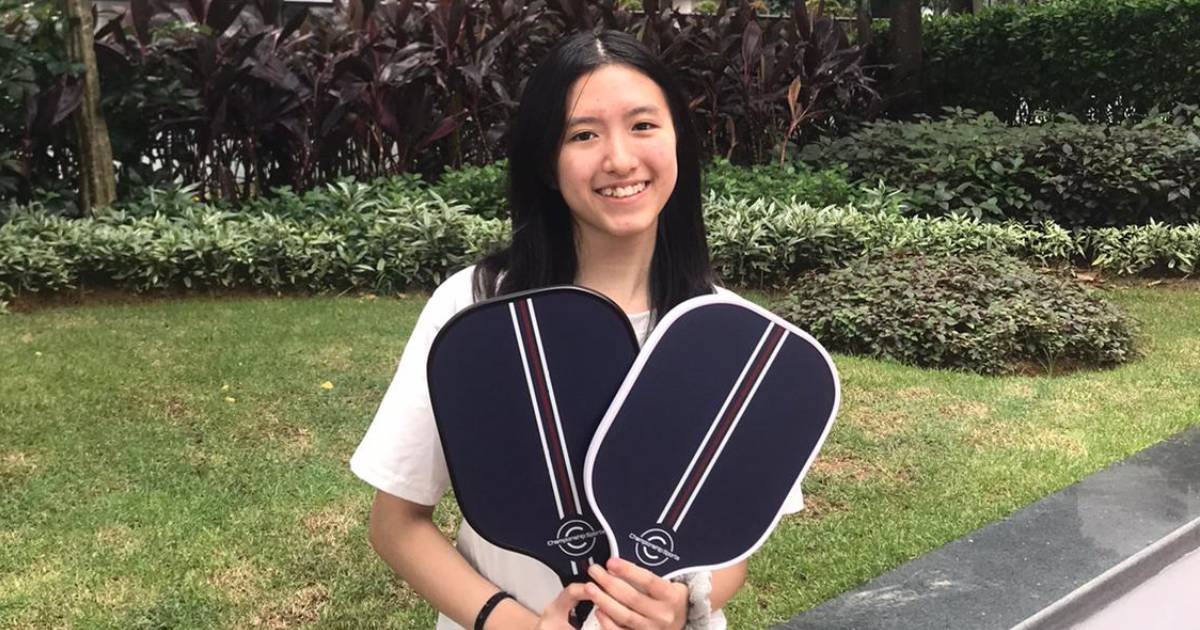 Girl boss: This Singaporean started a business at 10, now she's earning up to $3,000 a month, Lifestyle News