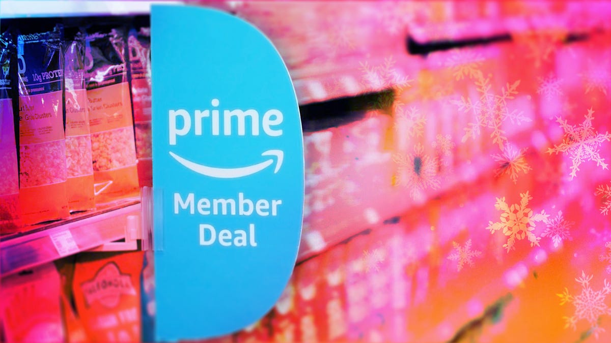 Amazon prime member deal sign on a grocery shelf