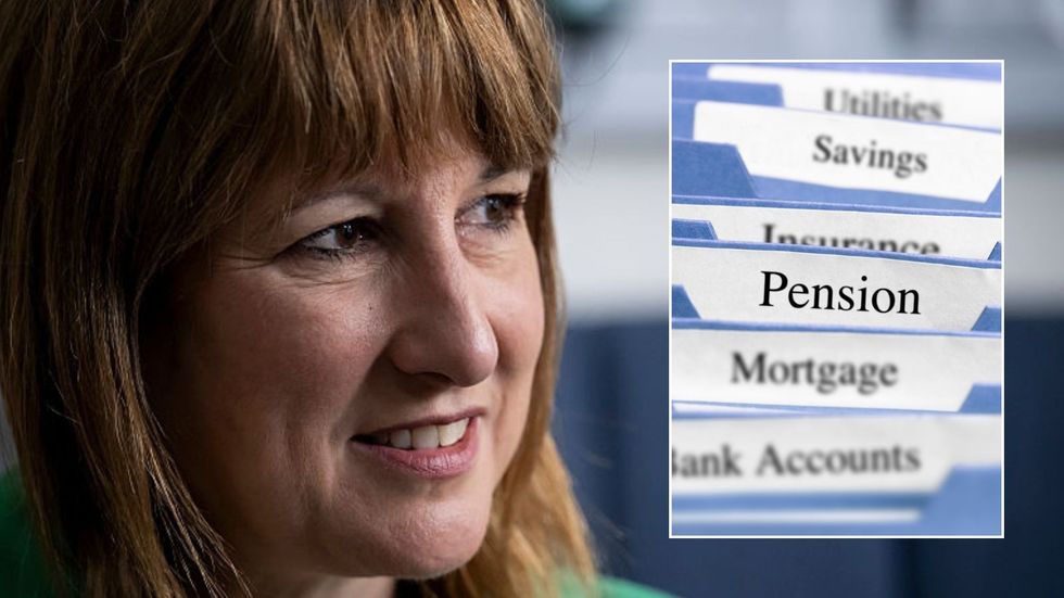 Rachel Reeves and pension folder