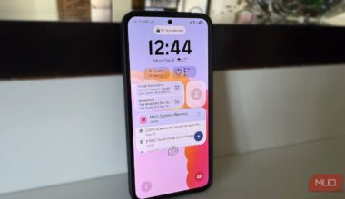 I barely need to unlock my Samsung anymore after adding these widgets