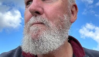 Immigration critic Edward White jailed for sexually assaulting girl (9) intends to appeal sentence