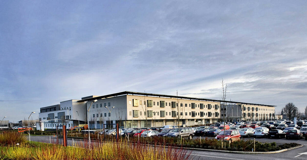 Strict visitor restrictions imposed in Tullamore hospital