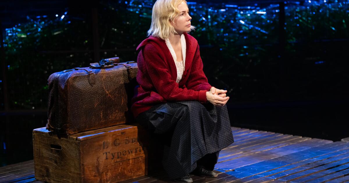 'Anna Christie' review: Michelle Williams' finds the modern essence