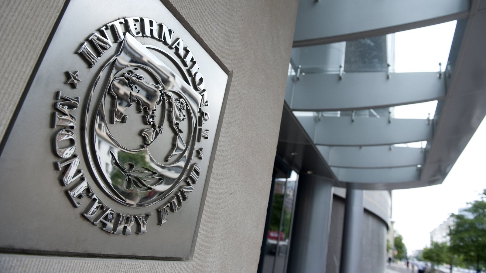 IMF sees steady global growth in 2026 on AI boom