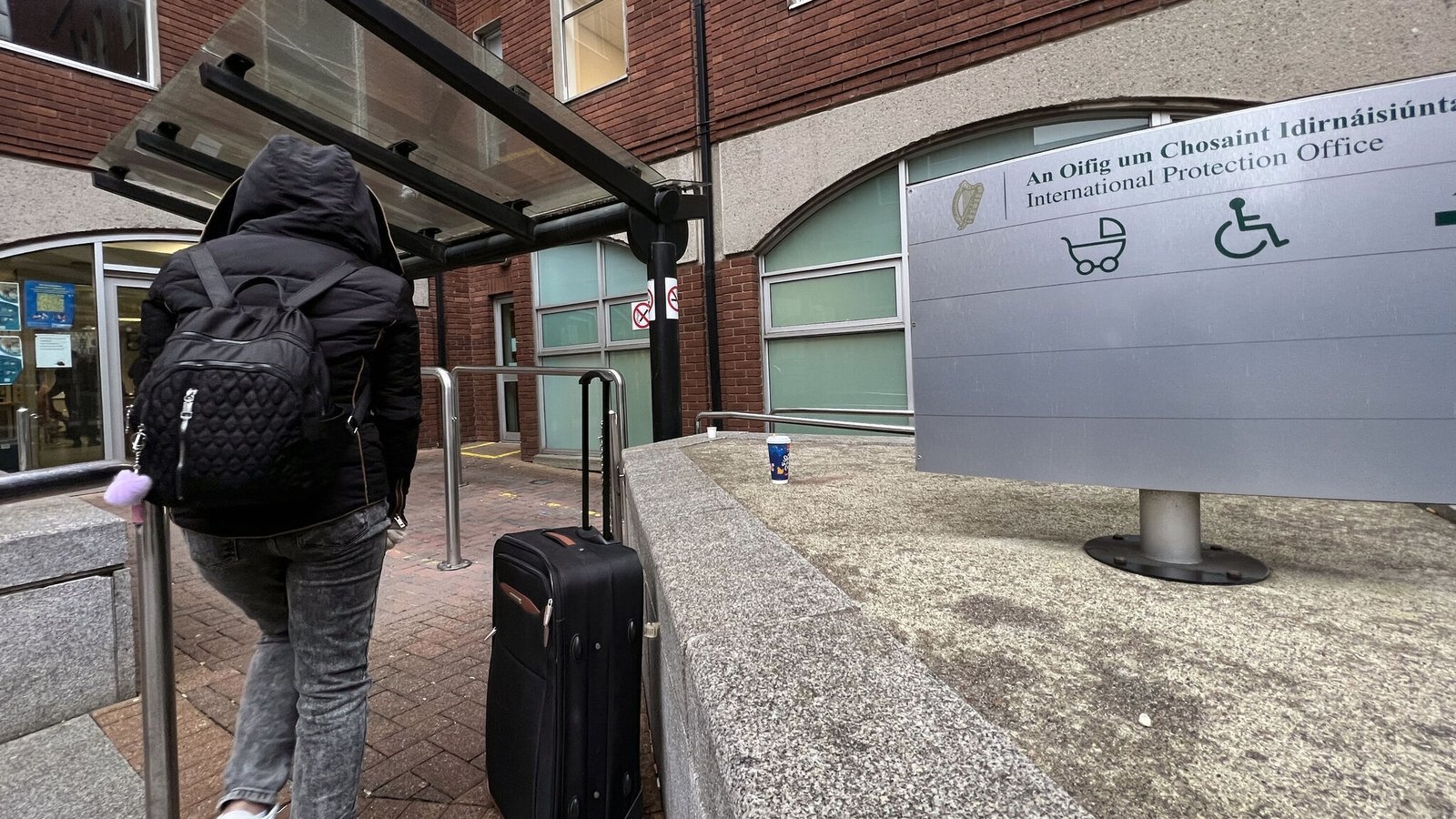 Immigration levels overestimated by public, says ESRI