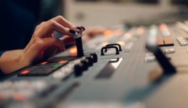 New broadcaster for united Ireland, study recommends