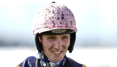 Cobden becomes number one rider for McManus