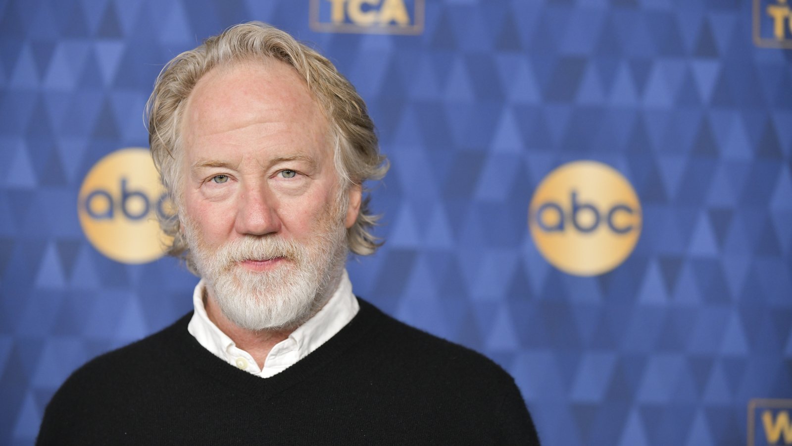 West Wing star surrenders to face charges in New Mexico
