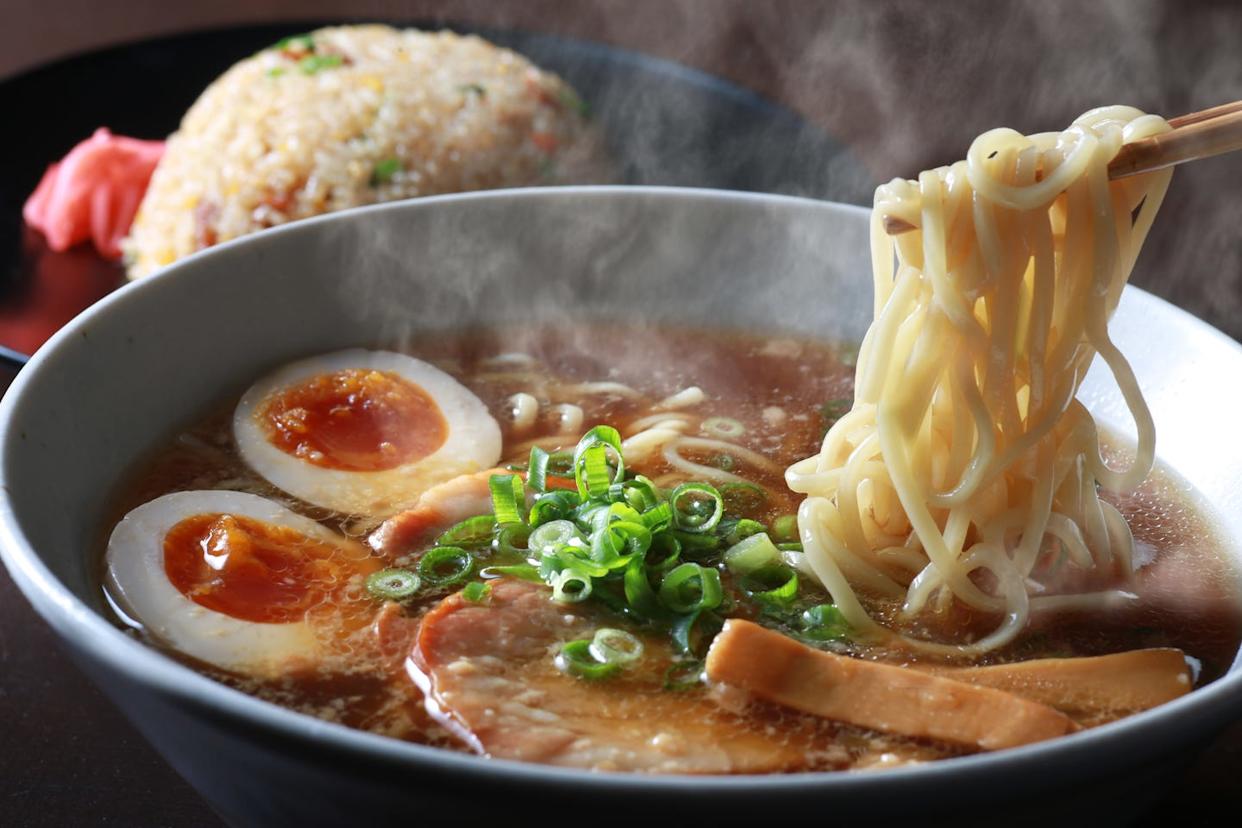 ramen with steaming sizzle