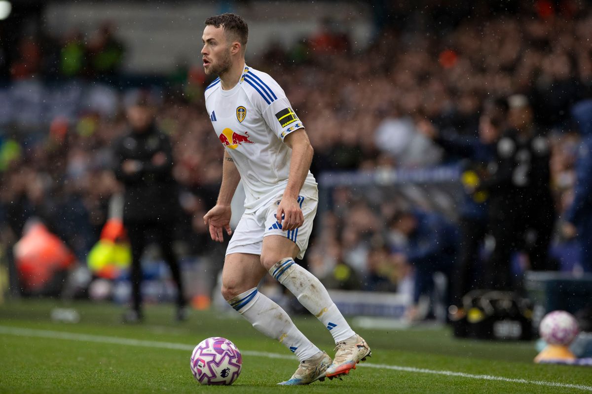 Gabriel Gudmundsson starts