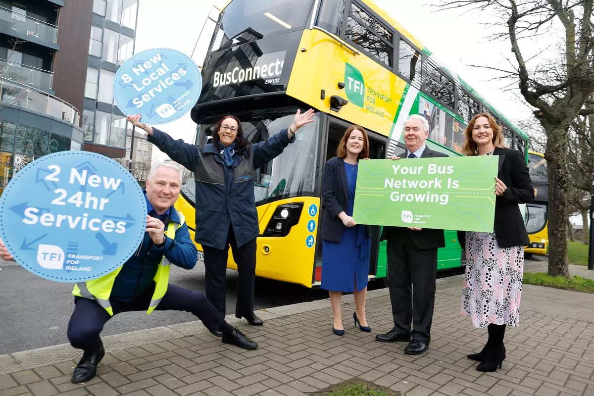 Pictured in Dun Laoghaire at the launch of Phase 6a of BusConnects are; Hugh Creegan, Interim CEO, NTA, Gwen Morgan, Director of Service Operations, Dublin Bus, Dervla McKay, Managing Director, Go-Ahead Ireland, Florin Bozsa, bus driver, Dublin Bus and Sinead Byrne, bus driver, Go-Ahead Ireland.