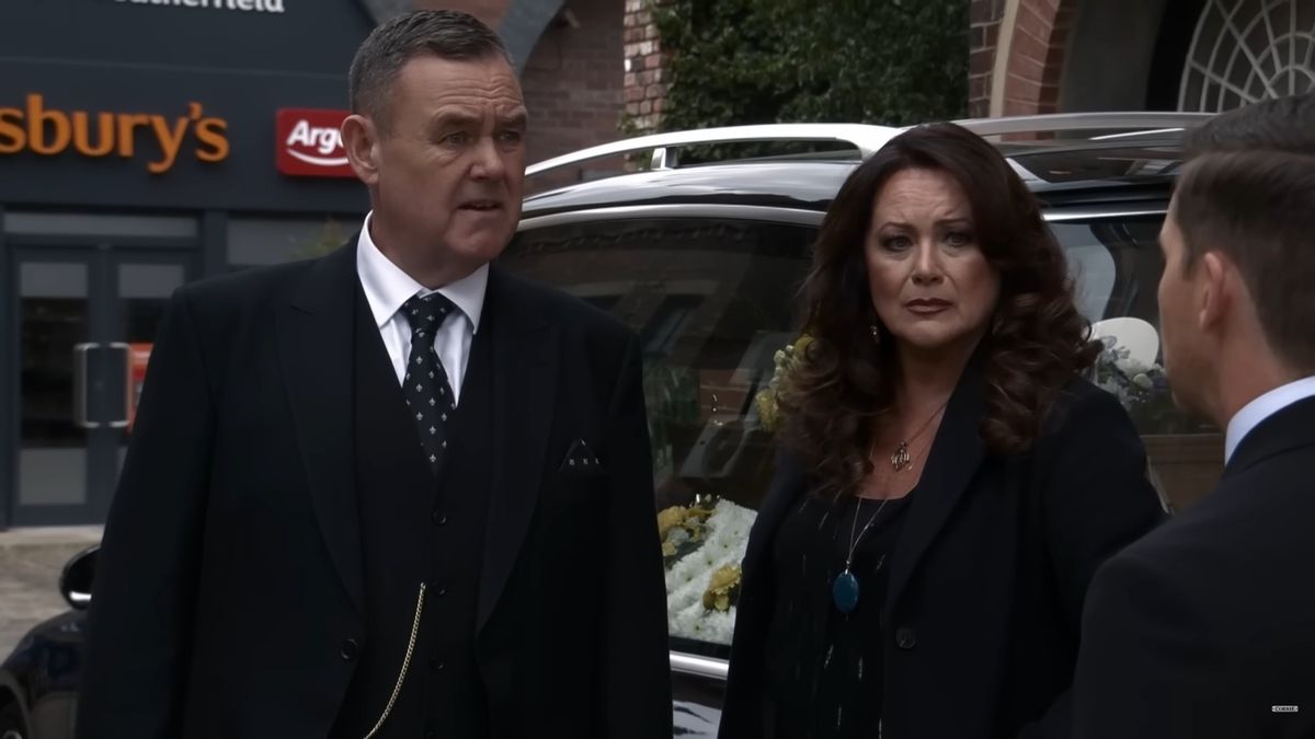 A killer could be exposed on Coronation Street next week