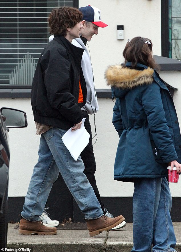 Now, Barry has become a huge face in Hollywood as he catapulted to fame after his role in Saltburn and his relationship with Sabrina