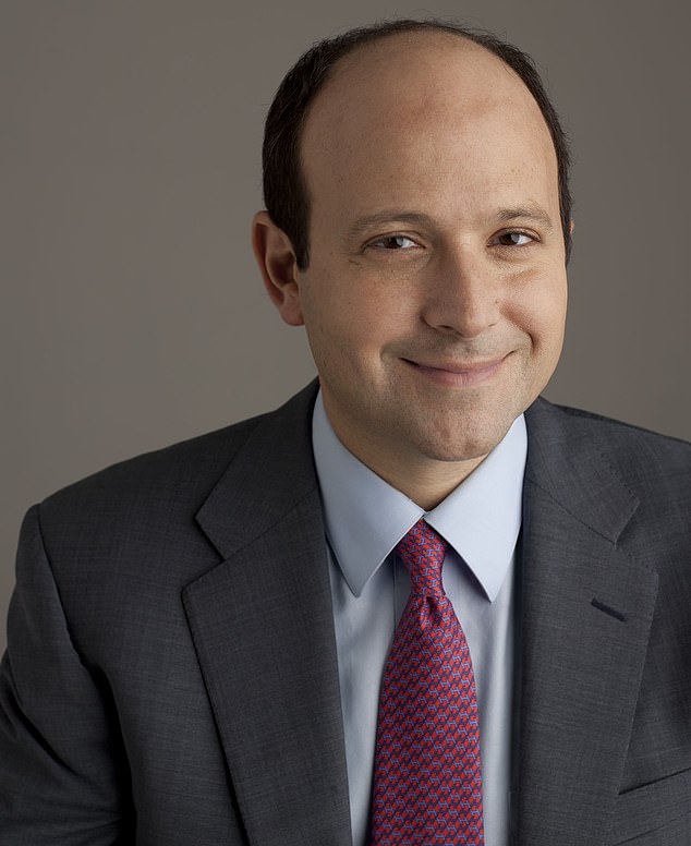 Seven months after engaging Matthew Hiltzik’s (pictured) extremely expensive services, Nicola and Brooklyn have parted ways with the publicist, with both sides claiming they ended the agreement