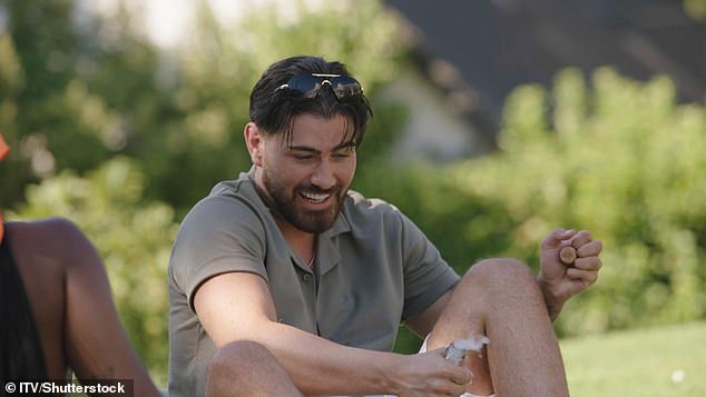 Scott van-der-Sluis has been coupled up with Leanne Amaning have been coupled up since day three, when Scott chose Leanne after his bombshell entrance