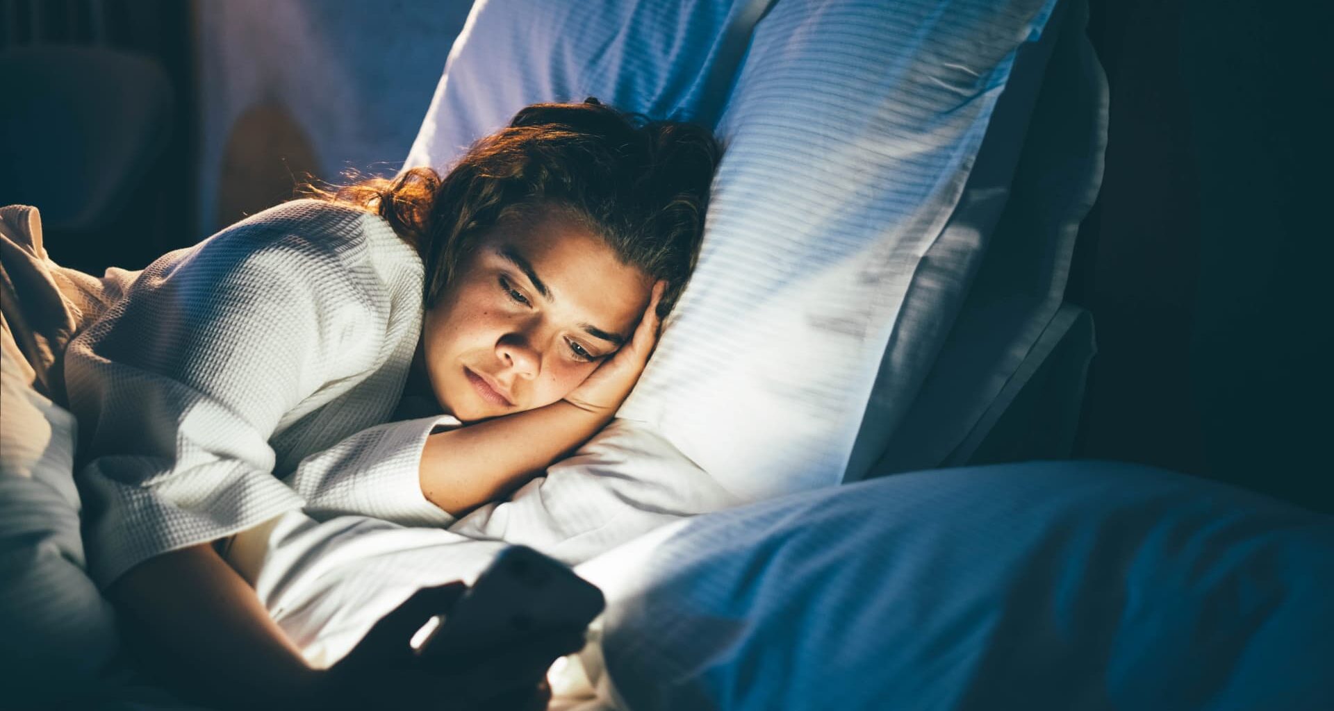 Exhausted by your phone? Try 3 tips to build healthier habits, says expert