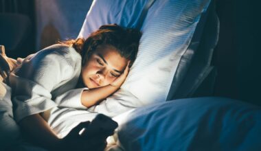 Exhausted by your phone? Try 3 tips to build healthier habits, says expert