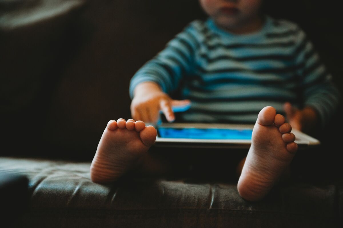 Singapore Study Links Heavy Infant Screen Time to Teen Anxiety