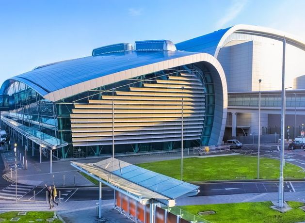 1,931 fines in 2025 for drivers who dawdled too long at Dublin Airport’s drop-off zones