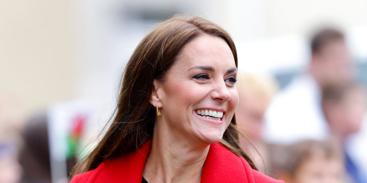 Kate Middleton praised for 'doing a fantastic job' with keeping her 'children's lives as normal as possible'