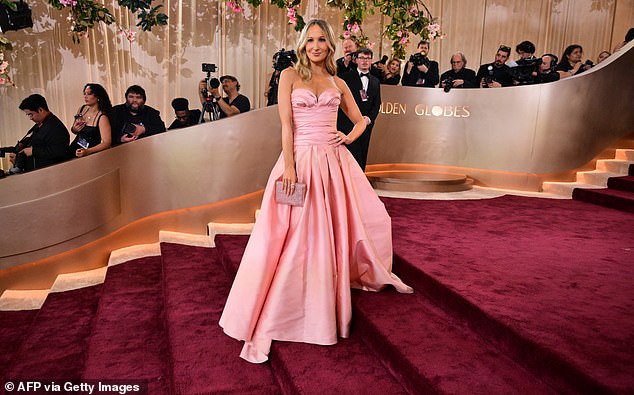 US comedian Nikki Glaser attends the 83rd annual Golden Globe Awards at the Beverly Hilton hotel in Beverly Hills, California, on January 11, 2026. (Photo by Frederic J. Brown / AFP via Getty Images) / -- IMAGE RESTRICTED TO EDITORIAL USE - STRICTLY NO COMMERCIAL USE --
