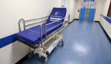 90-year-old patient left sitting on chair for 45 hours awaiting hospital treatment