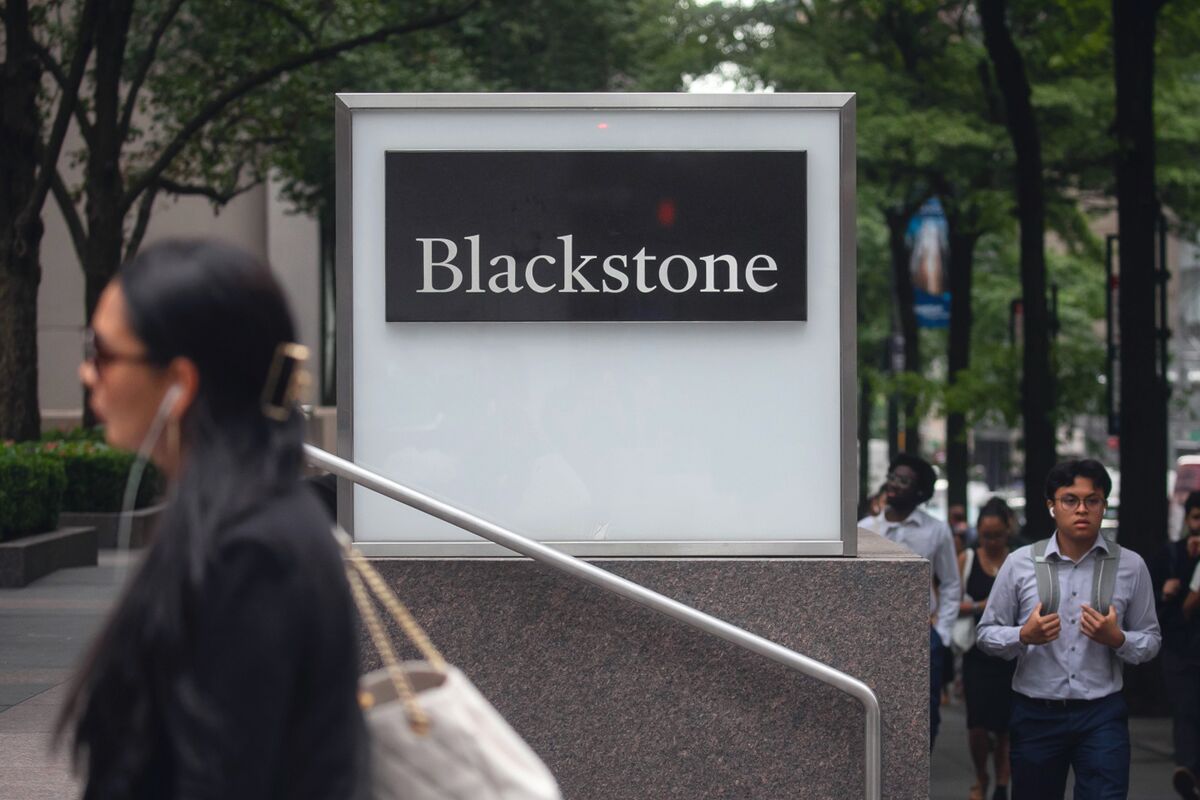 Blackstone Partners With Empower to Bring Private Investments to 401(k) Plans