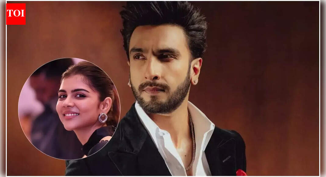 Ranveer Singh steps in to convince Kalyani Priyadarshan to star as the female lead in 'Pralay'; here's what happened |