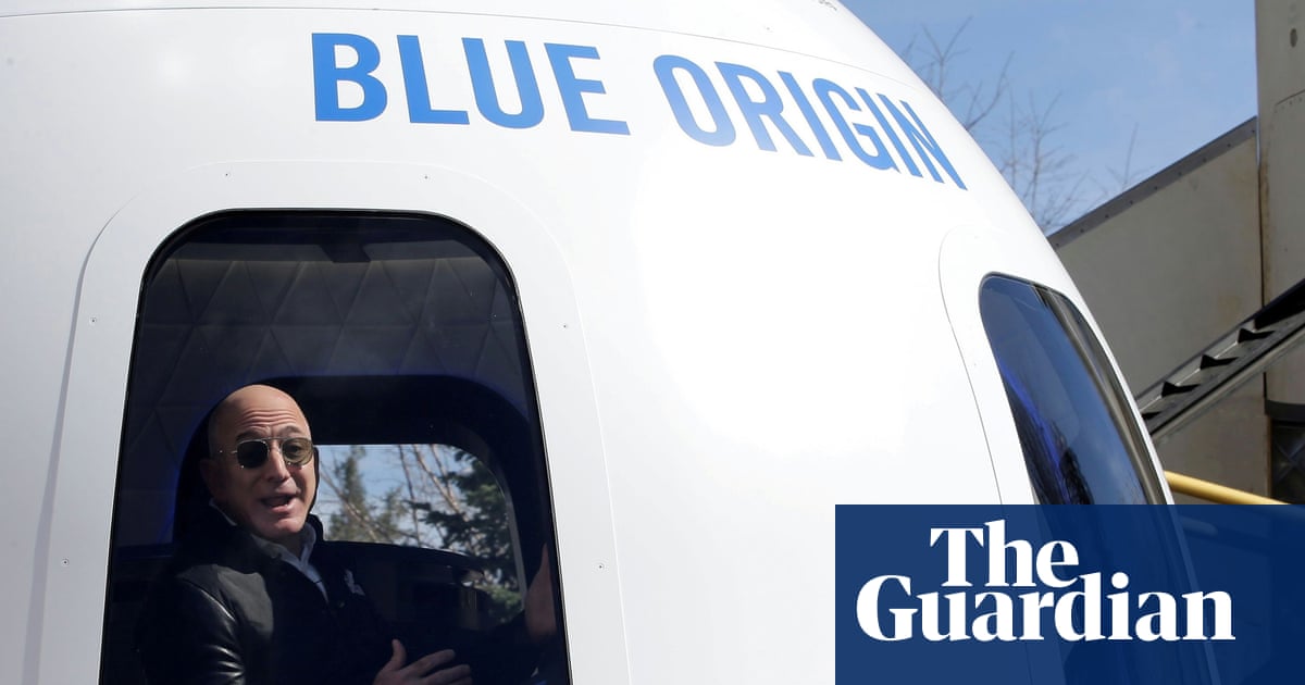 Bezos’s Blue Origin announces plans to deploy thousands of satellites in 2027 | Jeff Bezos