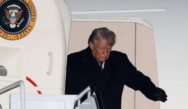 Trump threatens Canada with 100% tariffs over trade deal with China