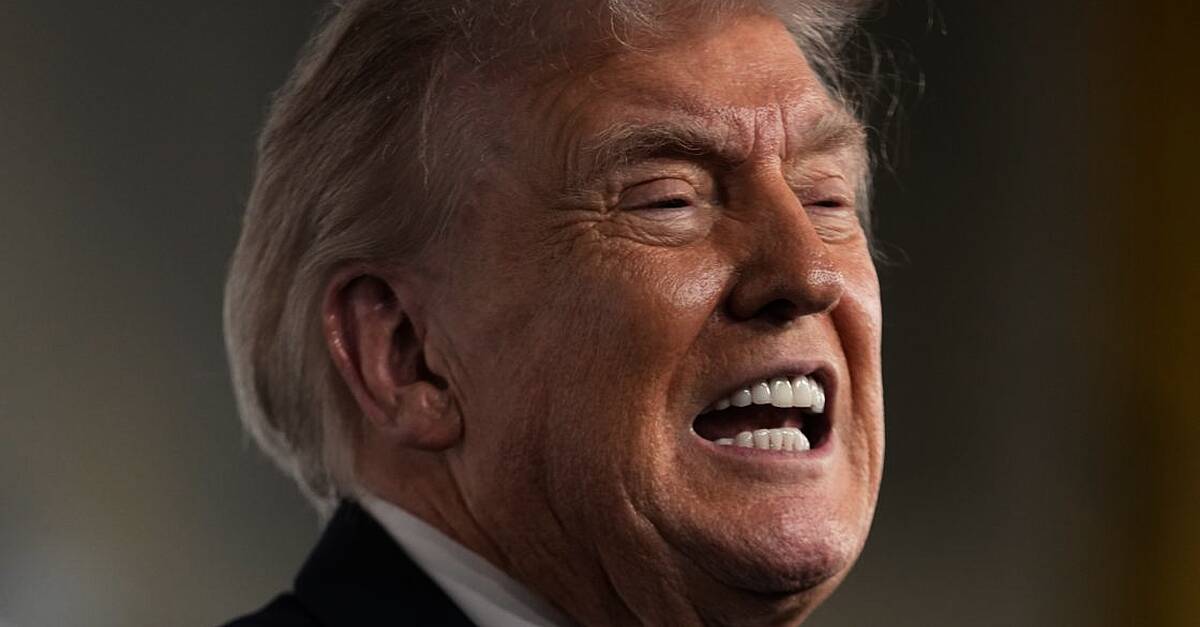 Trump threatens Canada with 50% tariff on aircraft sold in US